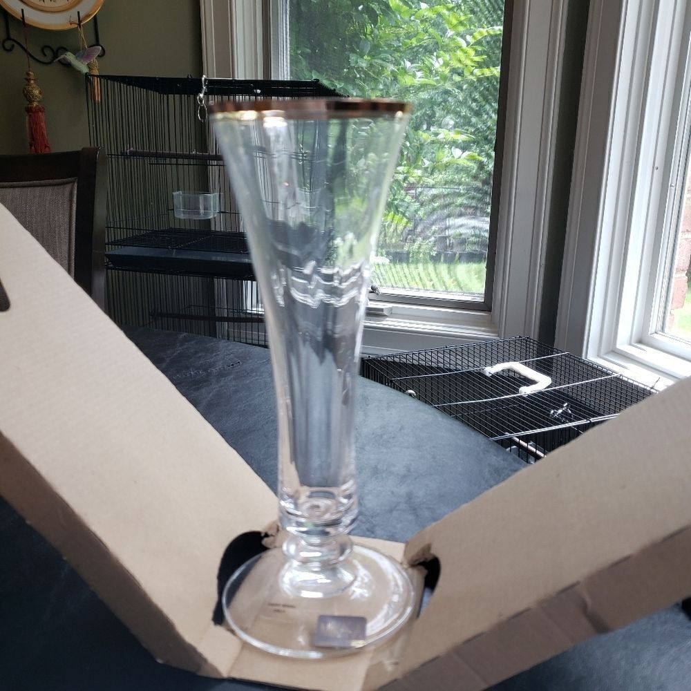 NIB Mikasa Jamestown Gold Bud Vase